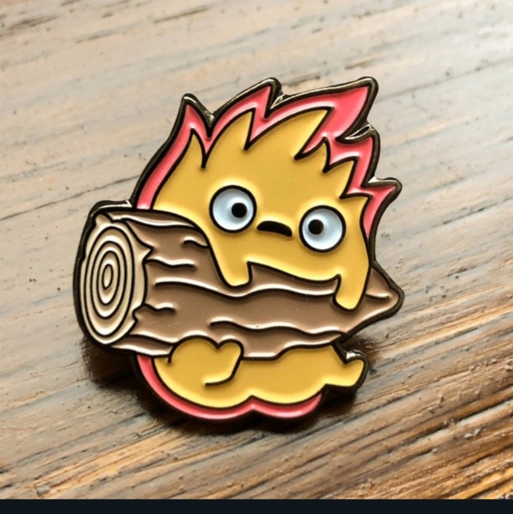 Enamel pin
